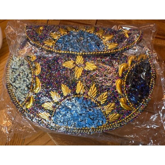 Handmade Ramla Beaded Clutch With Multicolor Mosaic Design & Chain Strap - Picture 6 of 7
